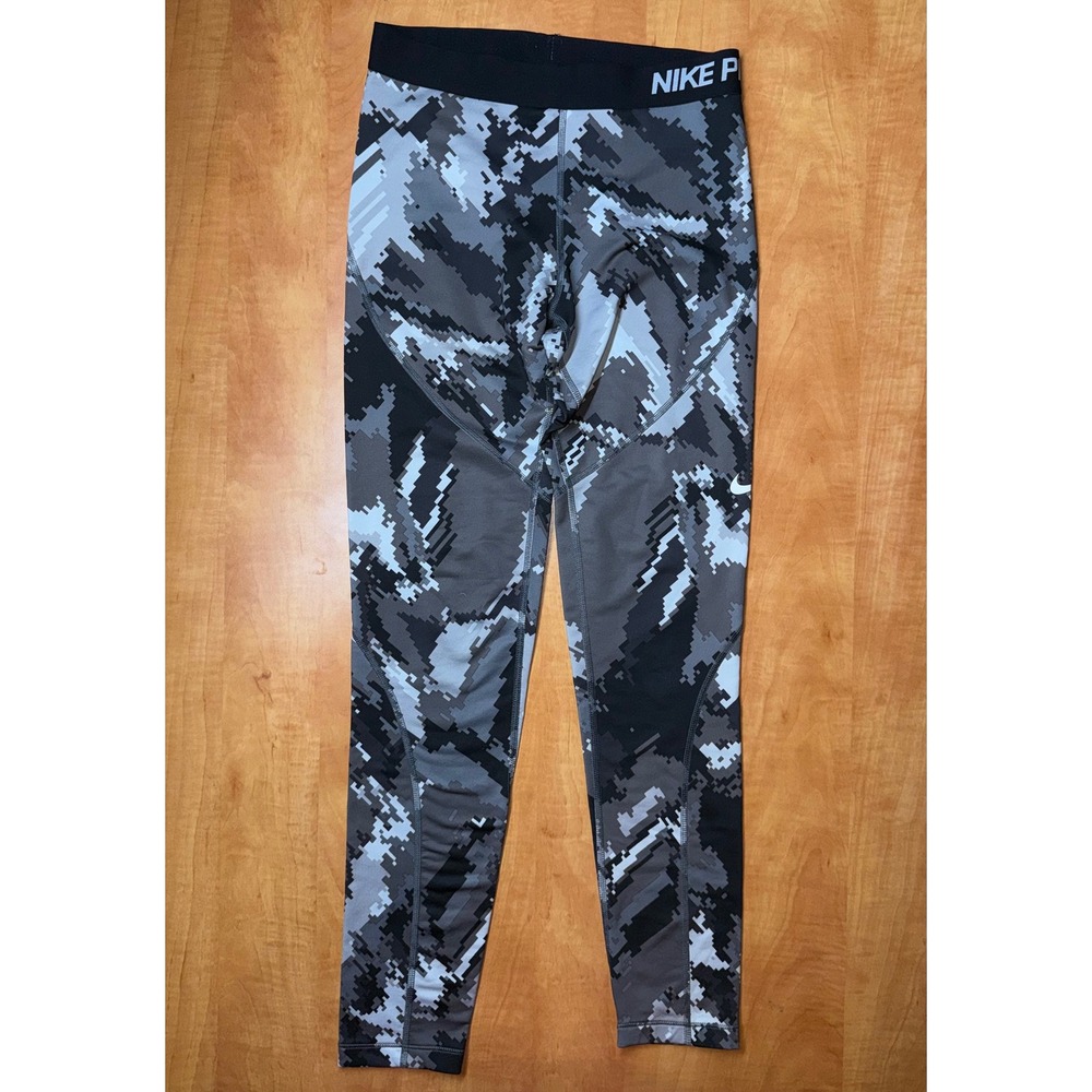 Nike Pro Hyperwarm Womens Grey Digital Camo Compression Leggings Size Medium